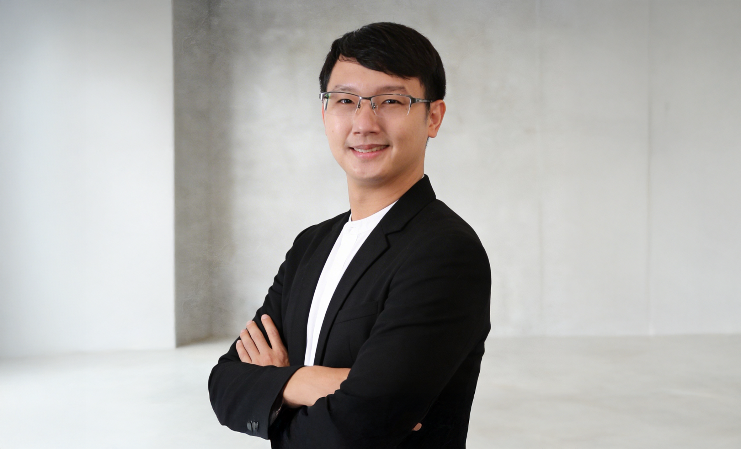 ผศ. ดร. ธรรณพ อารีพรรค